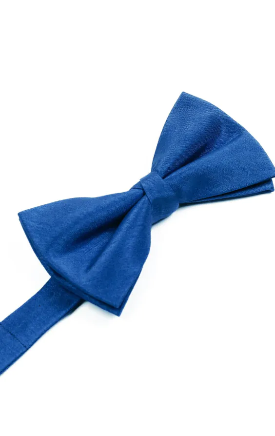 Royal Blue Dupion Bow Tie - photo 1 Royal Blue Dupion Bow Tie - photo 1