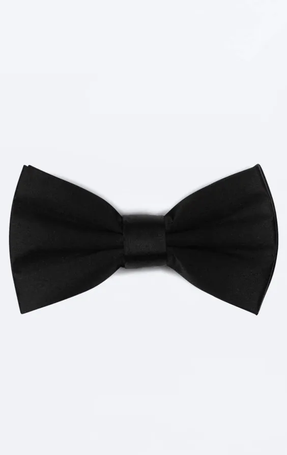 Black Silk Bow Tie (Pre-Tied & Self-Tie) Black Silk Bow Tie (Pre-Tied & Self-Tie)