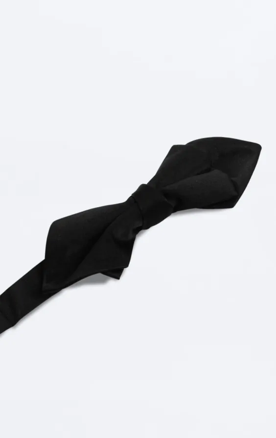 Black Wing Tip Skinny Bow Tie - photo 1 Black Wing Tip Skinny Bow Tie - photo 1