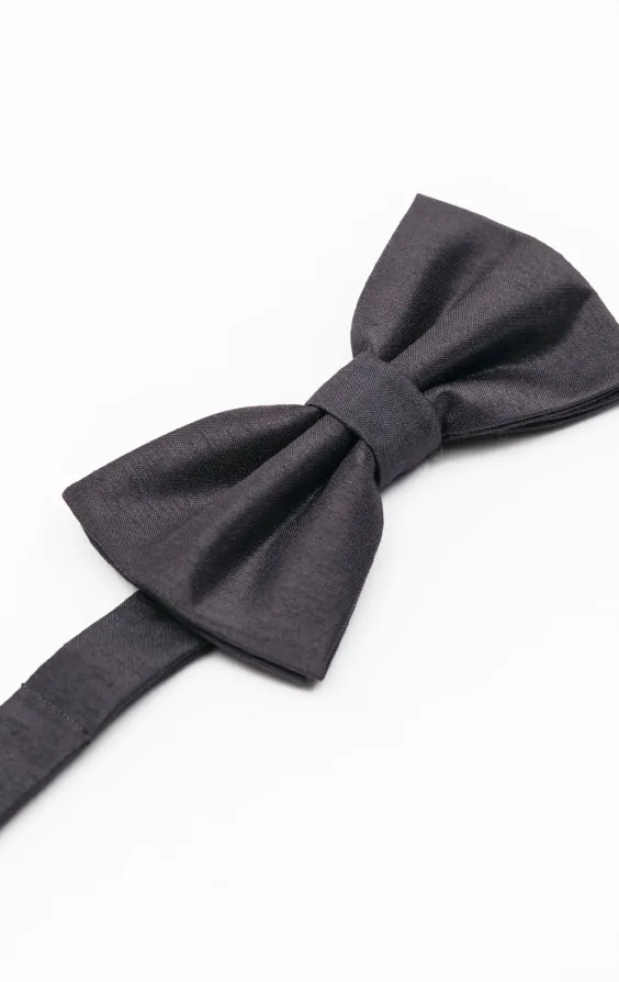 Dark Grey Dupion Bow Tie - photo 1 Dark Grey Dupion Bow Tie - photo 1