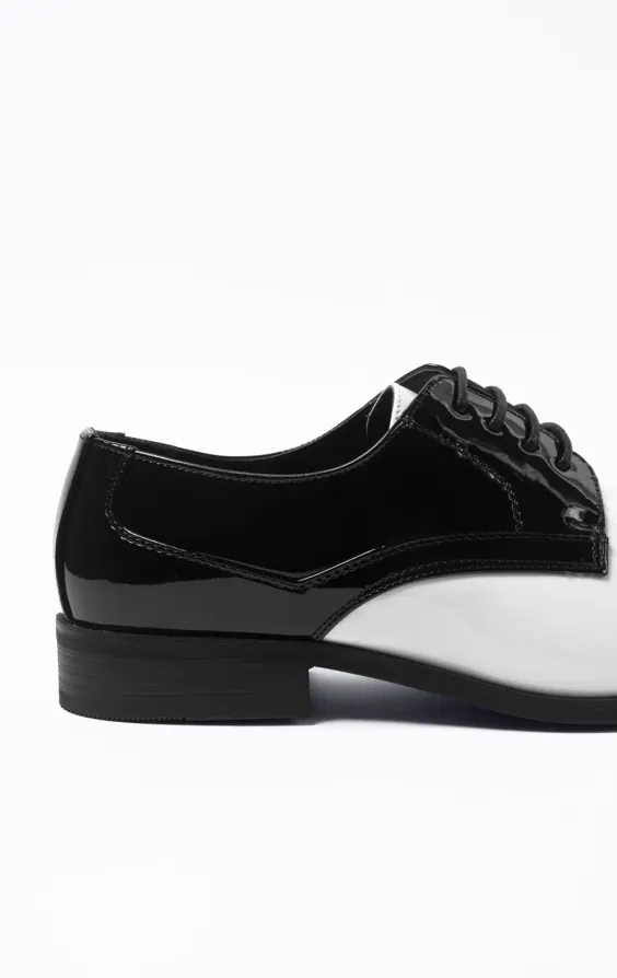 Vegas Black & White Patent Shoes - photo 4 Vegas Black & White Patent Shoes - photo 4