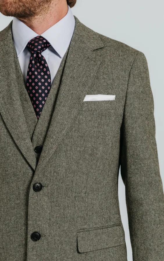 Sage Green Herringbone Tweed 3 Piece Suit - photo 4 Sage Green Herringbone Tweed 3 Piece Suit - photo 4