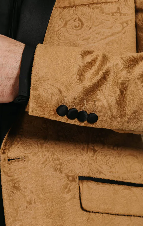 Gold Paisley Velvet Tuxedo Jacket - photo 2 Gold Paisley Velvet Tuxedo Jacket - photo 2
