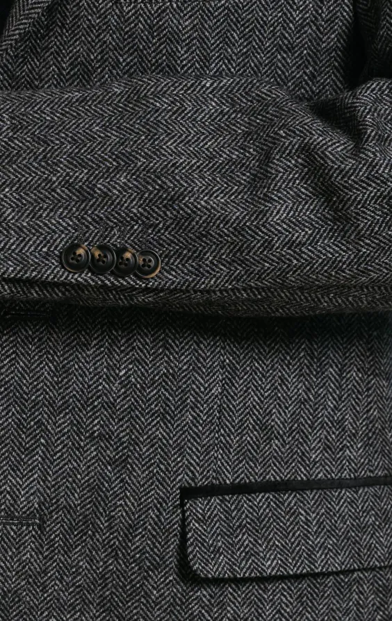 Dobell Grey Herringbone Tweed Overcoat with Velvet Trims - photo 3 Dobell Grey Herringbone Tweed Overcoat with Velvet Trims - photo 3
