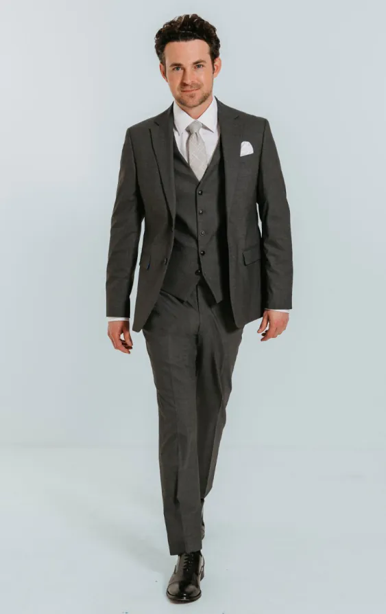 Grey 3 Piece Suit - photo 1 Grey 3 Piece Suit - photo 1