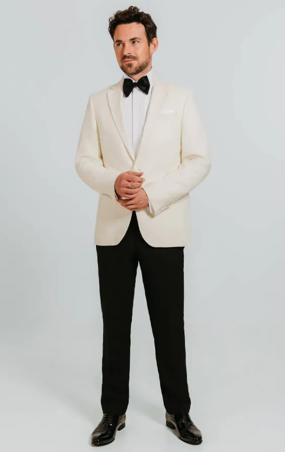White Notch Lapel Tuxedo - photo 1 White Notch Lapel Tuxedo - photo 1