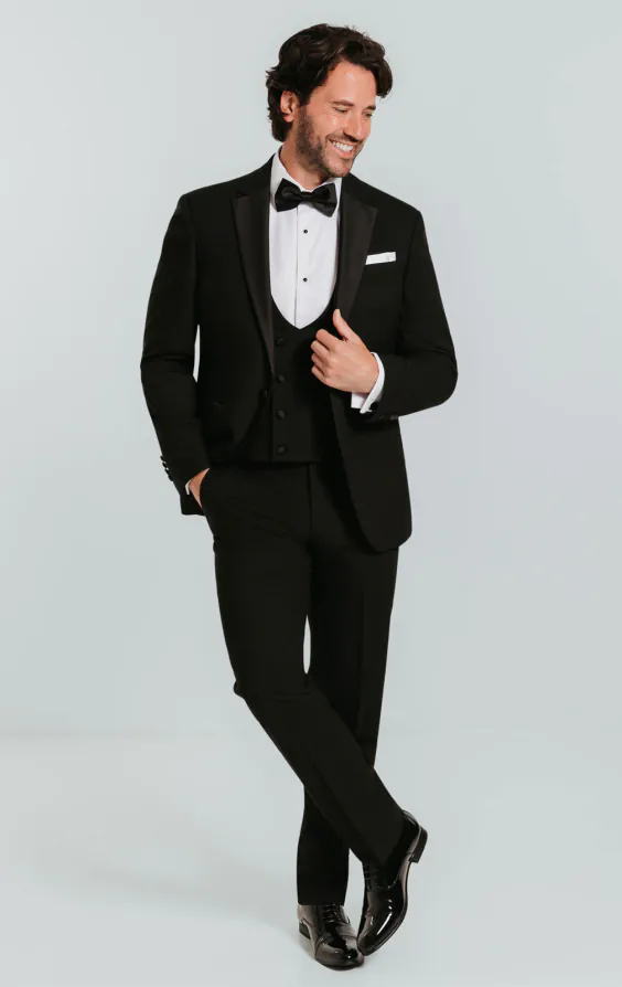 Black 3 Piece Tuxedo with Notch Lapel - photo 1 Black 3 Piece Tuxedo with Notch Lapel - photo 1