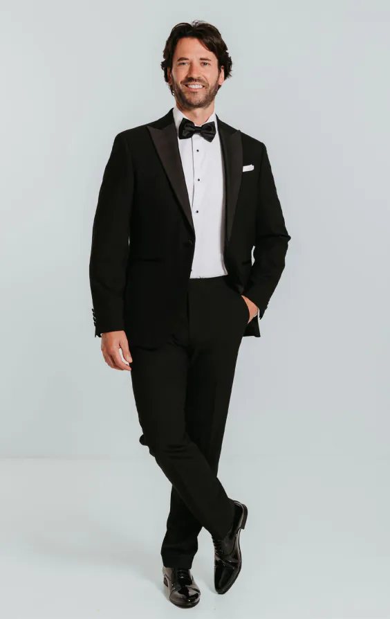Black Tuxedo with Peak Lapel - photo 1 Black Tuxedo with Peak Lapel - photo 1