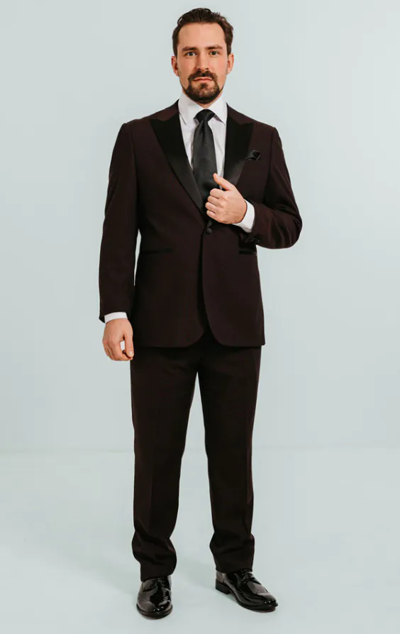 Burgundy Tuxedo with Peak Lapel - photo 1 Burgundy Tuxedo with Peak Lapel - photo 1