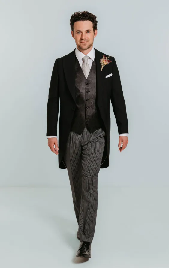 Black Paisley Vest - photo 1