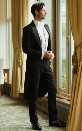 2 Piece White Tie, Tuxedo Shirt, Vest, Bow Tie & Shoes